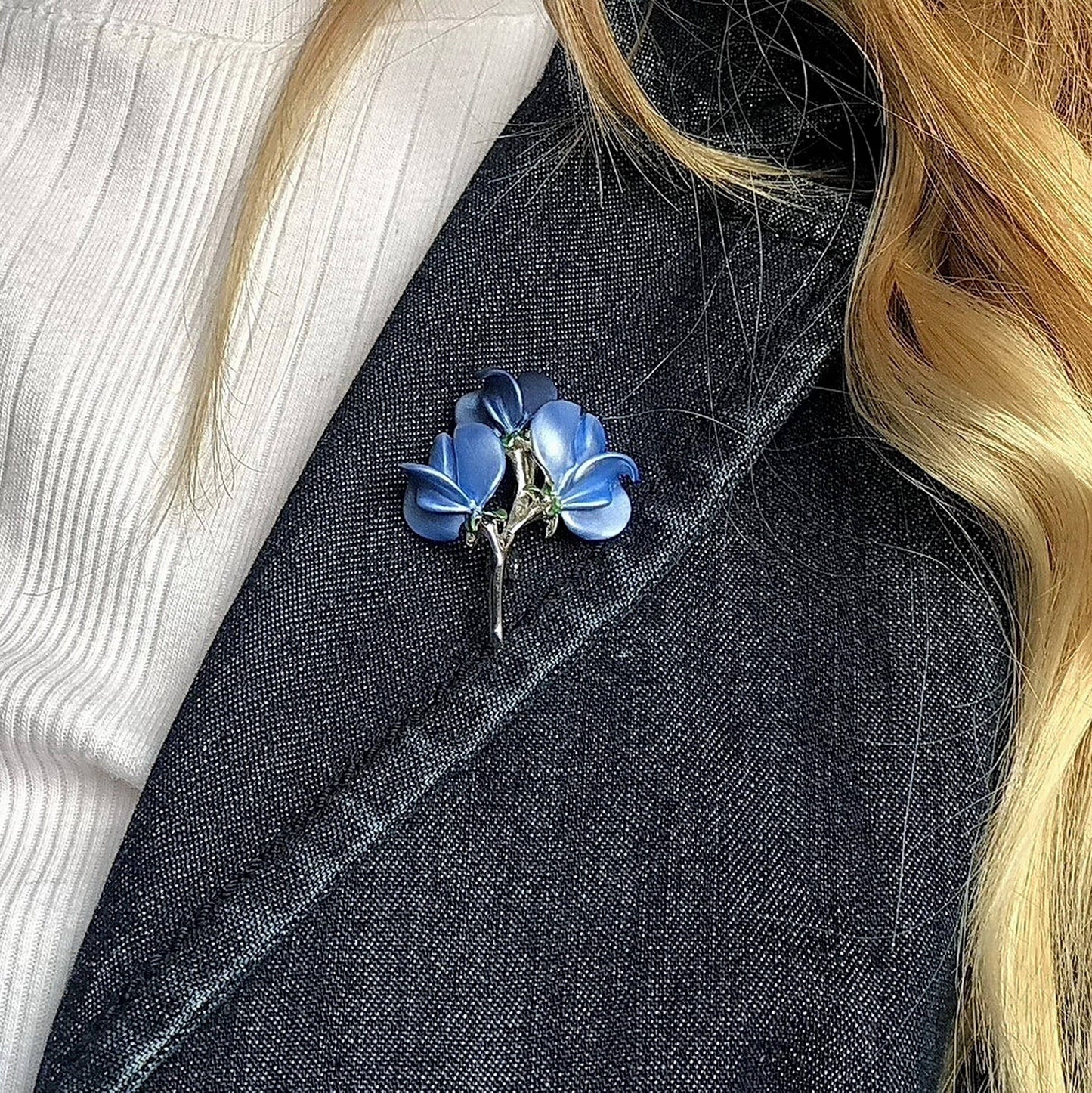 Sweet Pea Multi Colour Flower Brooch